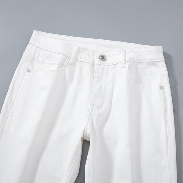 ブランドジーンズ側面デザイン